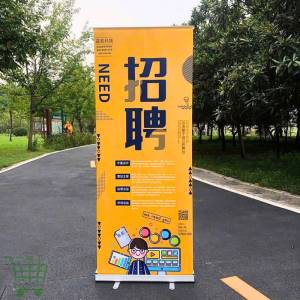 Standee cuốn nhôm, giá cuốn nhôm